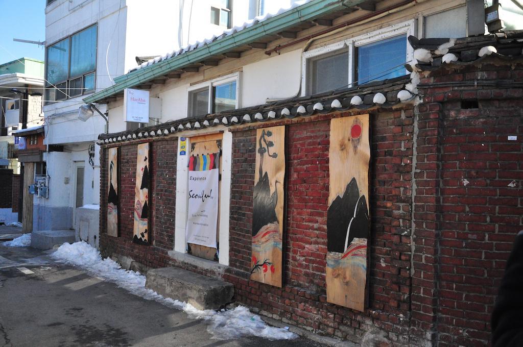 Hueahn Hanok Guesthouse Сеул Екстериор снимка