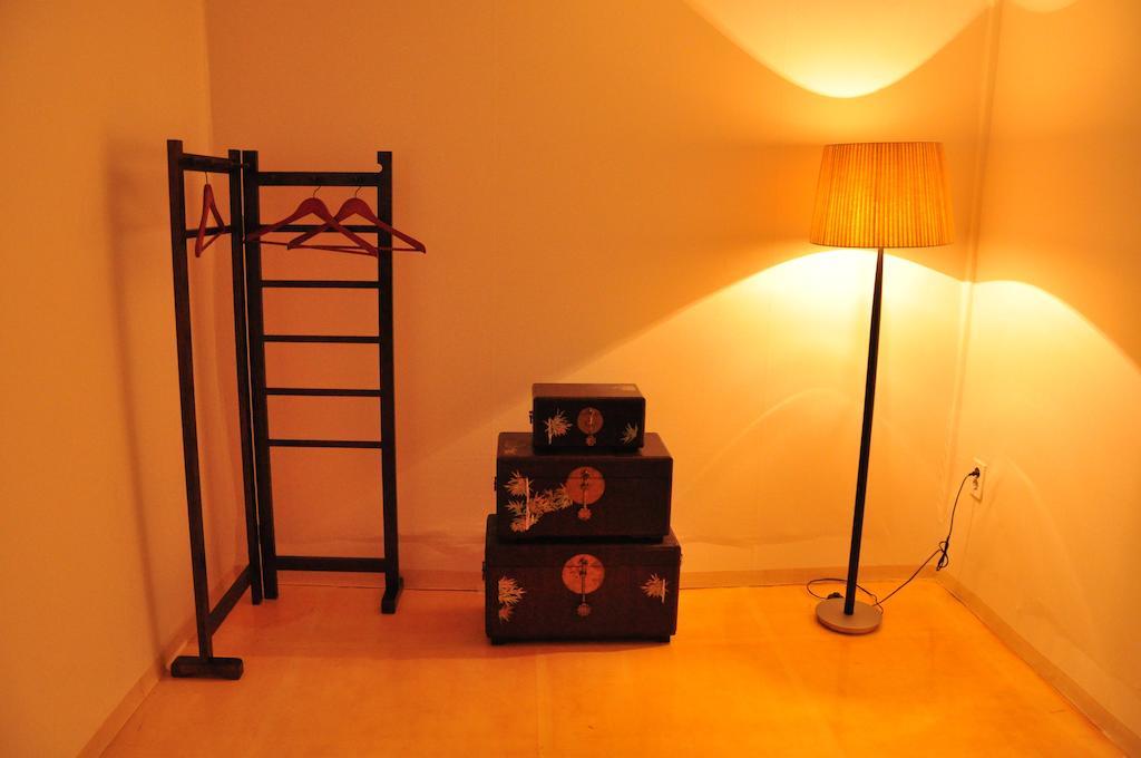 Hueahn Hanok Guesthouse Сеул Стая снимка