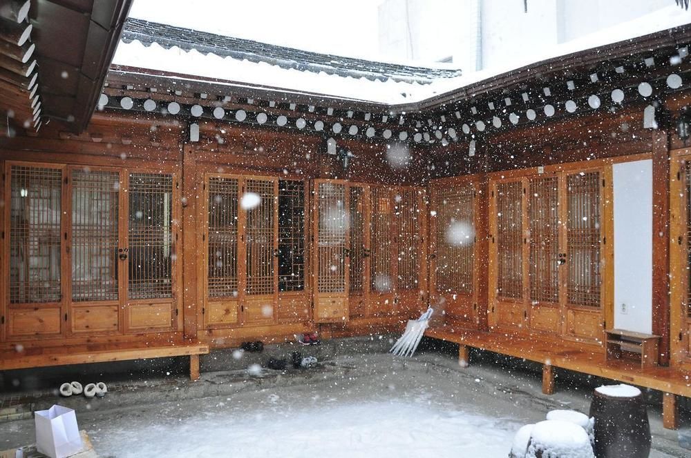 Hueahn Hanok Guesthouse Сеул Екстериор снимка